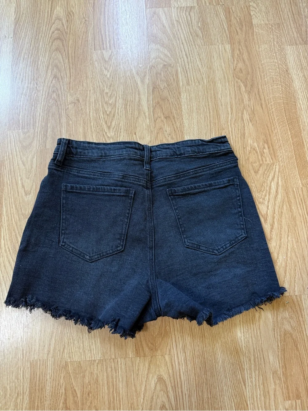 Abound Black Frayed Hem Distressed Denim Shorts- Size 31 - Picture 2 of 12